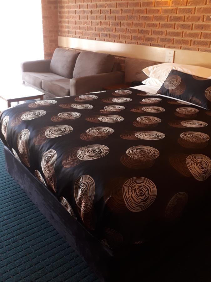 Colonial Motor Inn Bairnsdale Golden Chain Property Zewnętrze zdjęcie