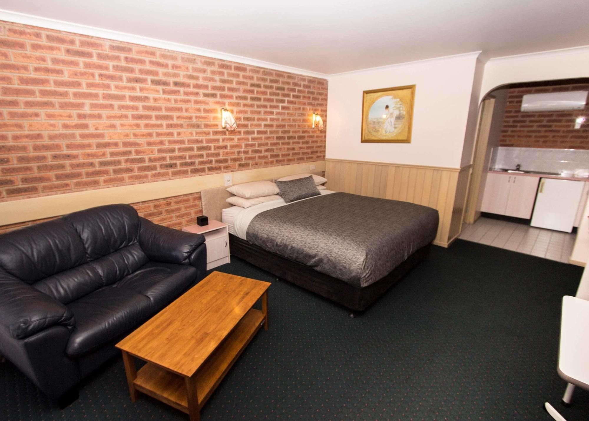 Colonial Motor Inn Bairnsdale Golden Chain Property Zewnętrze zdjęcie