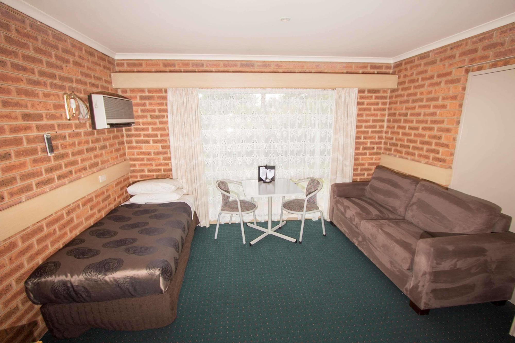 Colonial Motor Inn Bairnsdale Golden Chain Property Zewnętrze zdjęcie