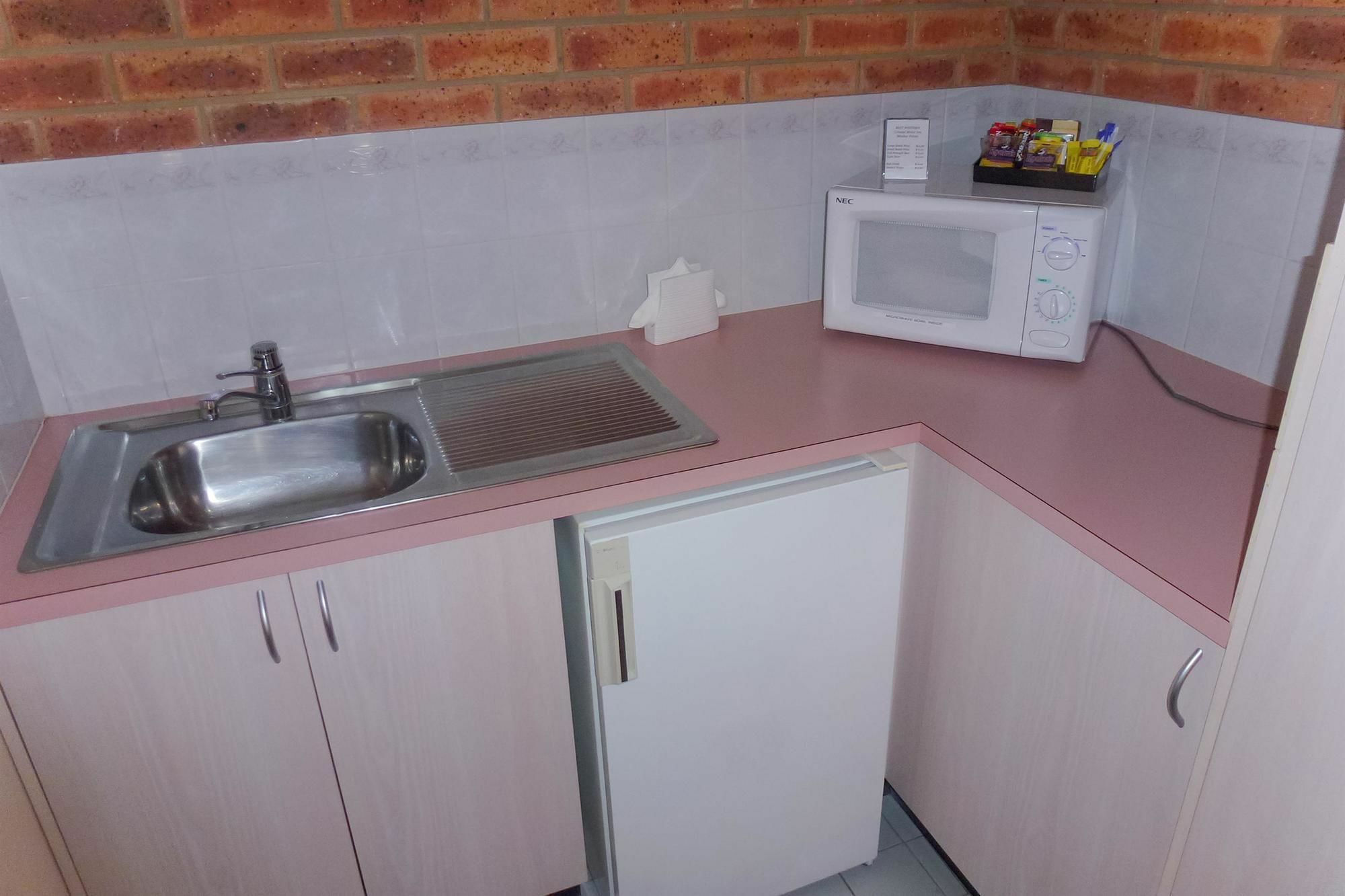 Colonial Motor Inn Bairnsdale Golden Chain Property Zewnętrze zdjęcie