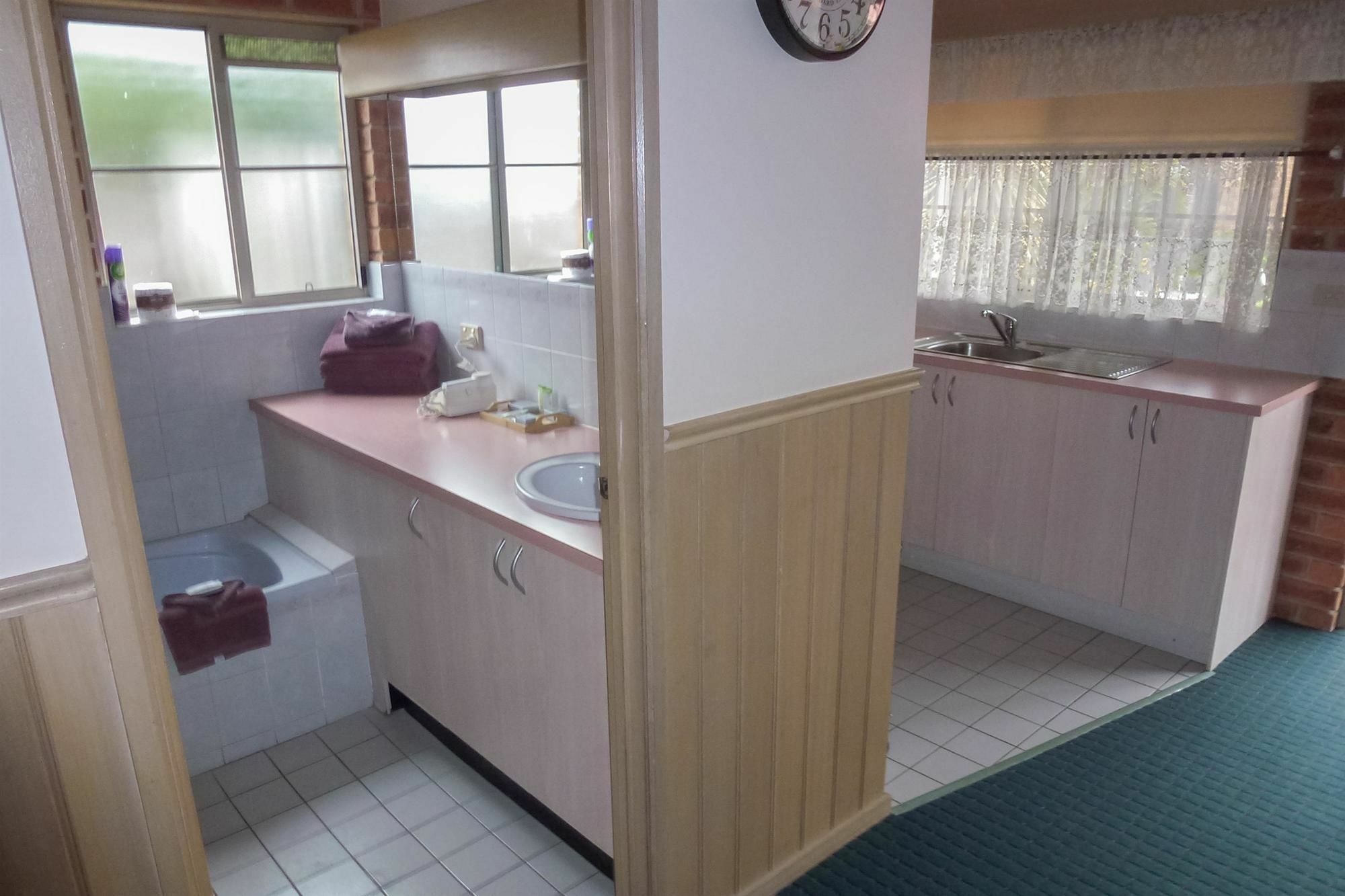 Colonial Motor Inn Bairnsdale Golden Chain Property Zewnętrze zdjęcie