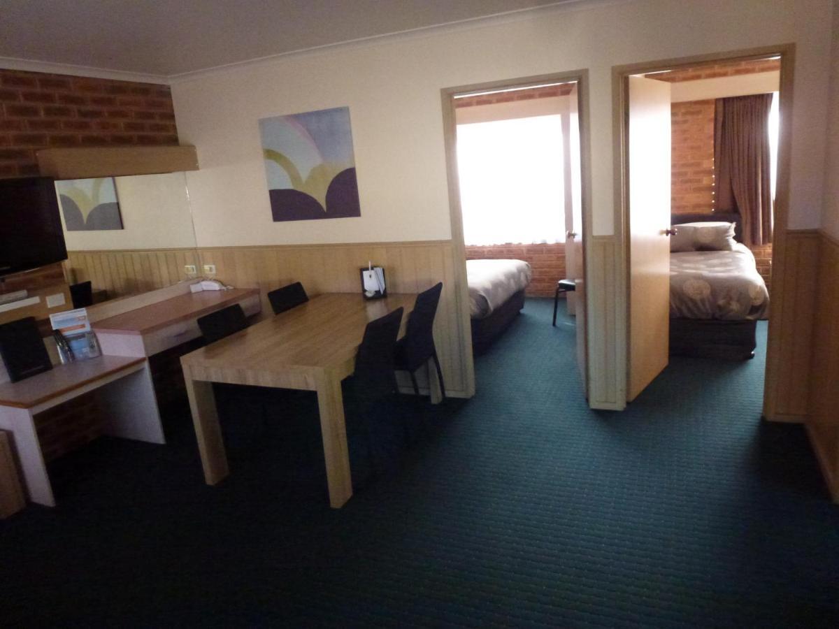 Colonial Motor Inn Bairnsdale Golden Chain Property Zewnętrze zdjęcie
